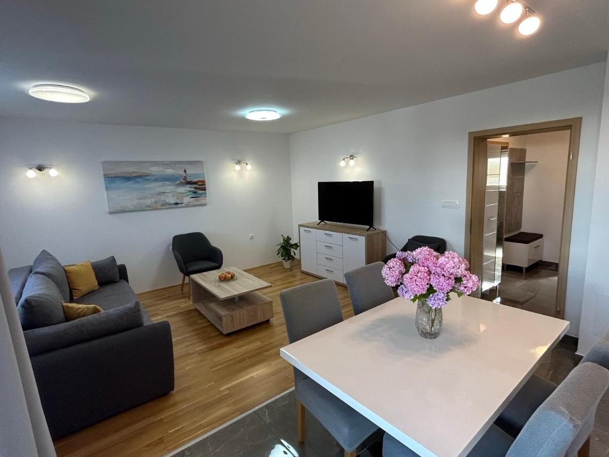 Appartamento Sweet Lapat By El-Pi Tours Porat  Esterno foto