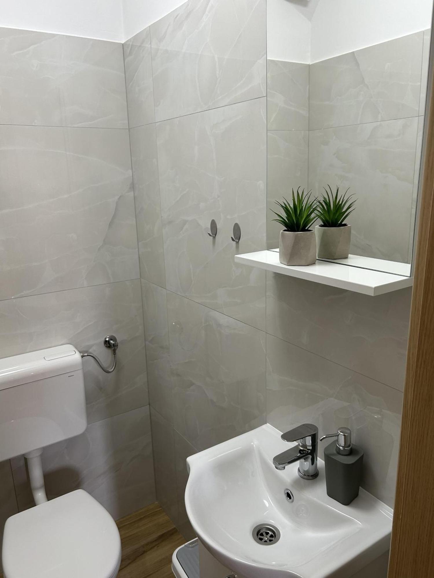 Appartamento Sweet Lapat By El-Pi Tours Porat  Esterno foto